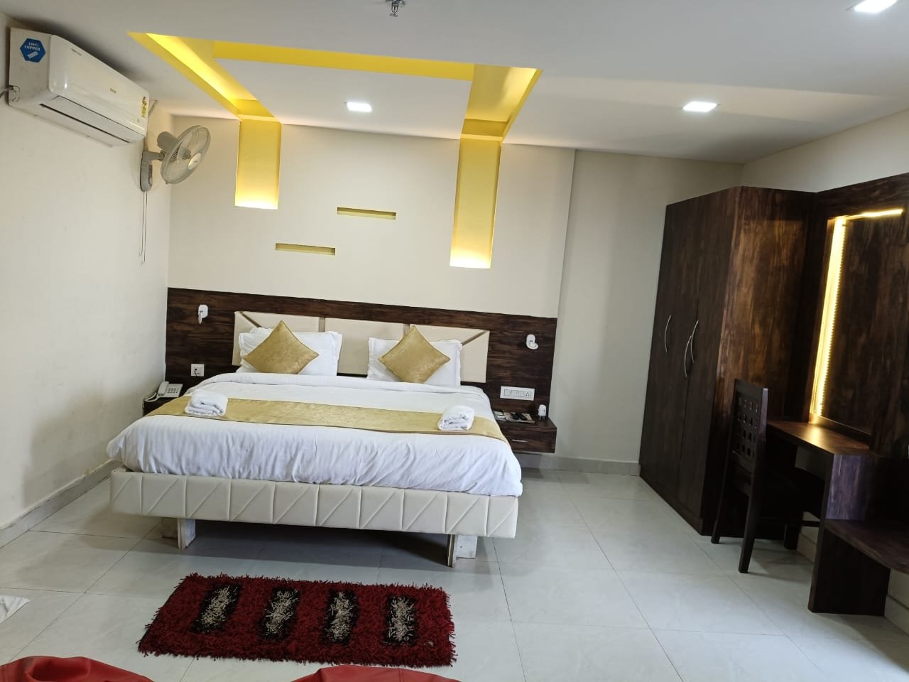 Executive Suite Hotel Bensen